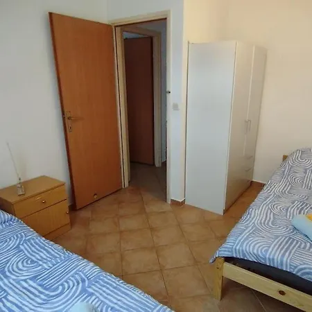 Marinas Apartment