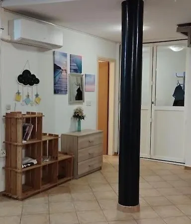 Marinas Apartment Pula